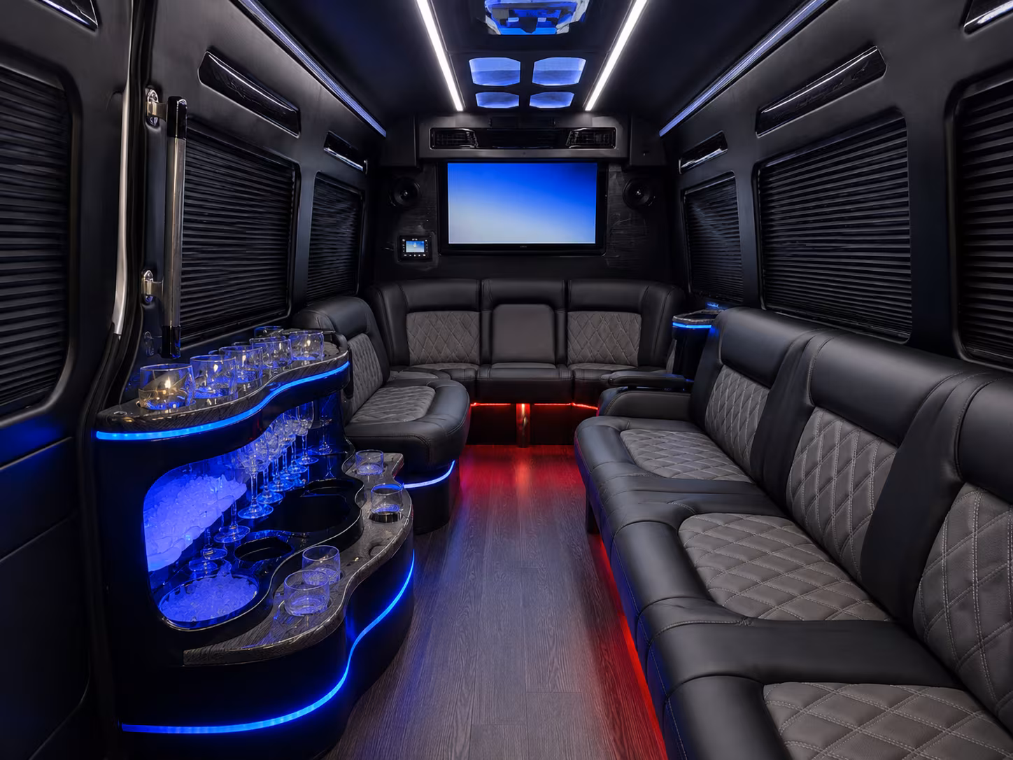 hotel to stadium shuttle buses for out of town sporting event groups