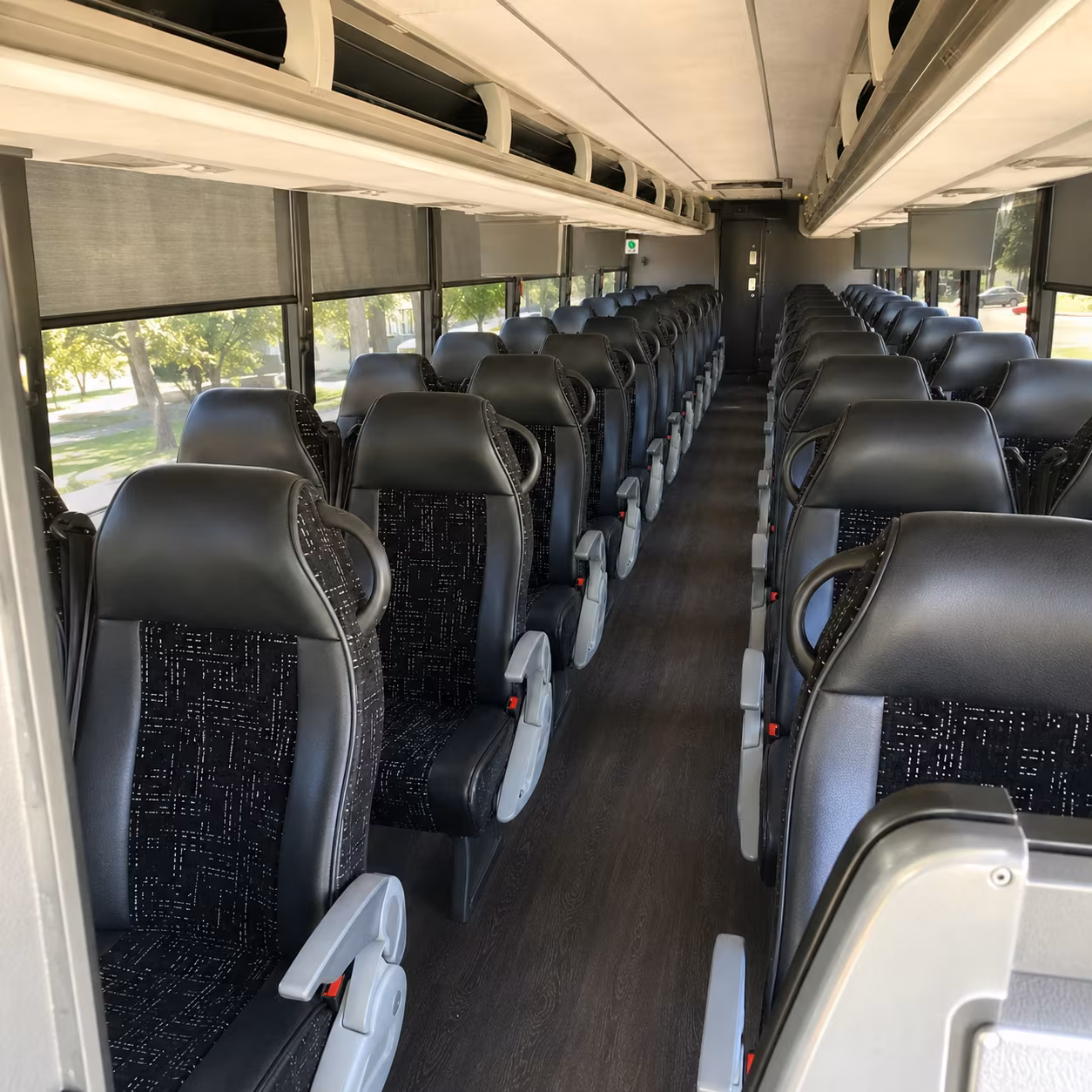 how distance and duration affect charter bus rates in mobile alabama