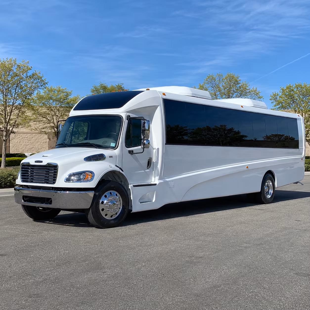 minibuses and party buses for saraland semmes and north mobile groups